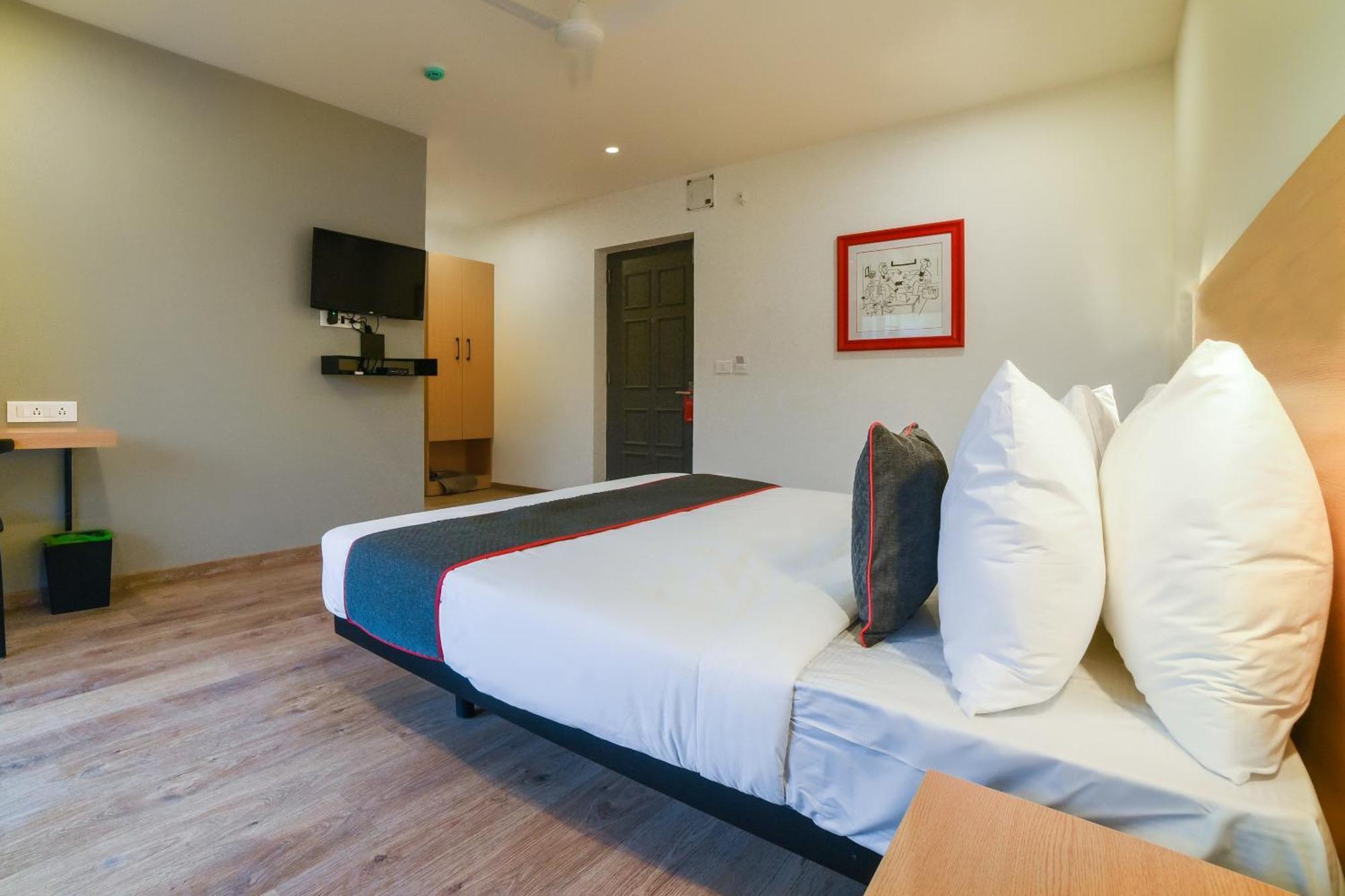 Townhouse 211 Laguna Ecr Near Juhu Beach Chennai Zewnętrze zdjęcie