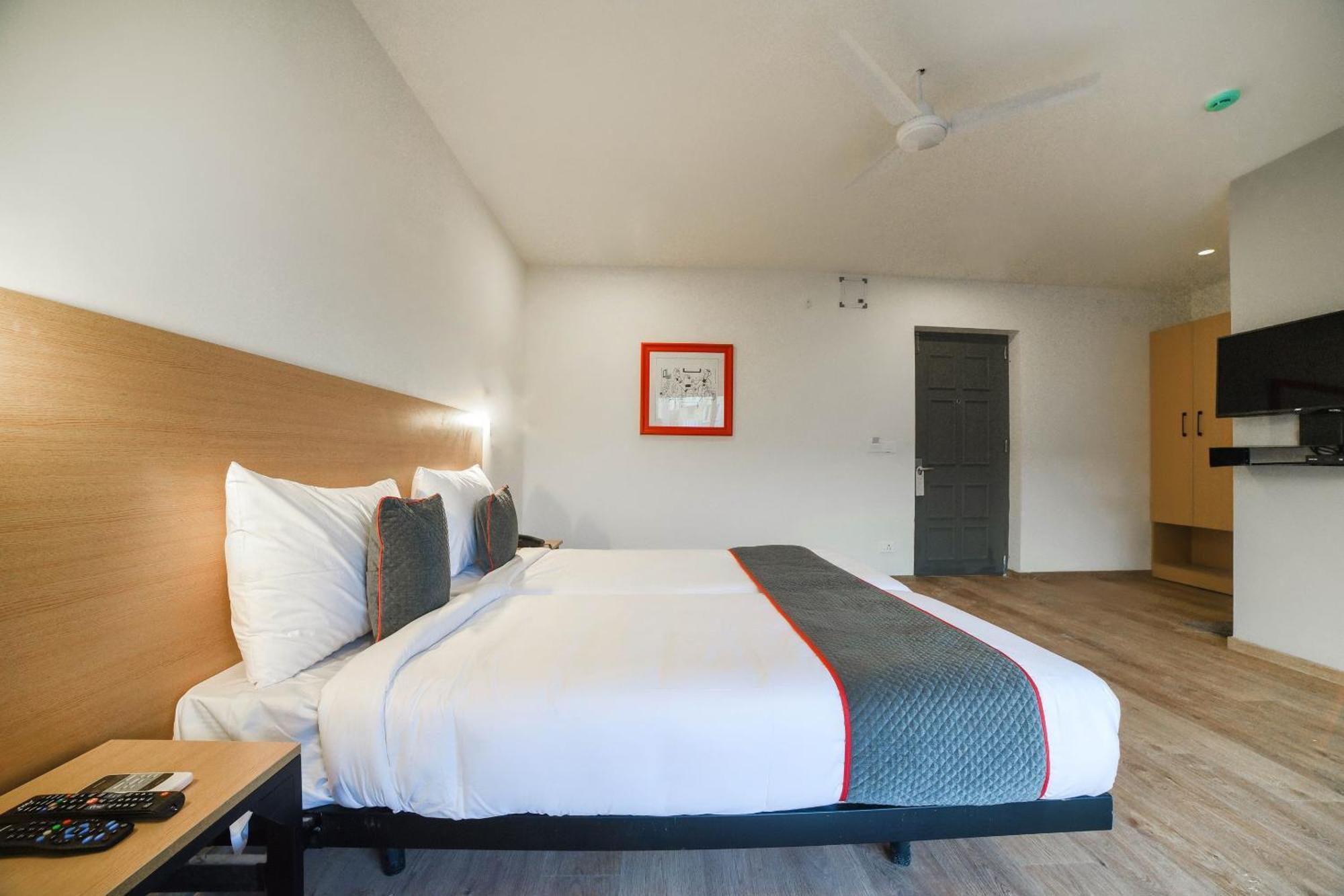 Townhouse 211 Laguna Ecr Near Juhu Beach Chennai Zewnętrze zdjęcie